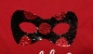 Mobile Preview: Ladybug Langarmshirt für Mädchen in rot mit Wendepailetten - Nahaufnahme der Pailetten in schwarz